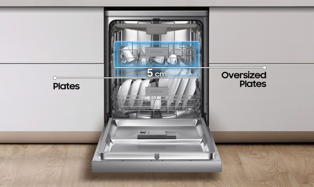 Discover the efficiency of Samsung Dishwasher DW60M5070FS. Streamlined design, advanced features for sparkling clean dishes.